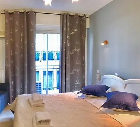 Georges Hotel 3*